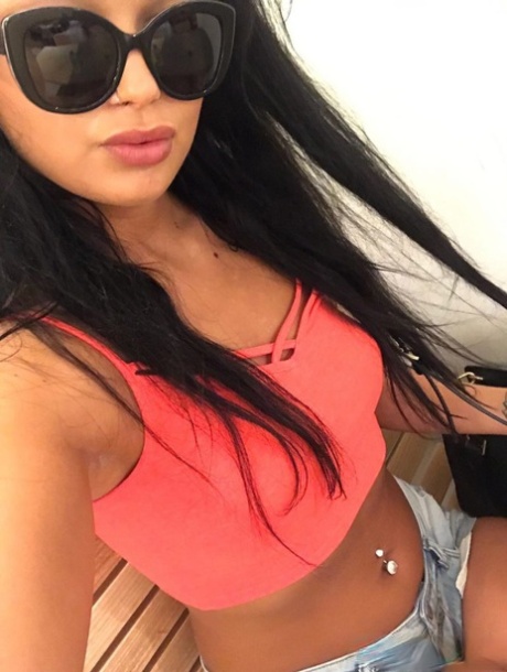Hürriyet VIP Escort Bayan Camila